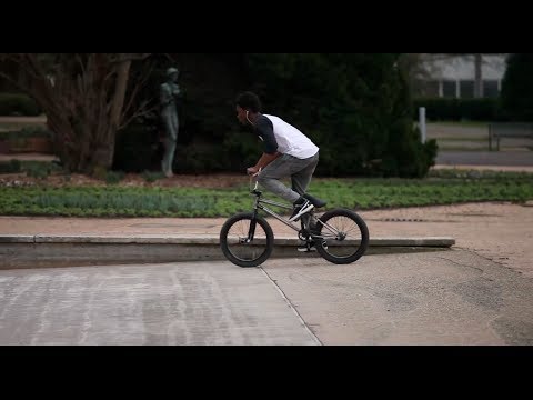 BMX STREET - Courage Adams - Awesome Line @woozybmx