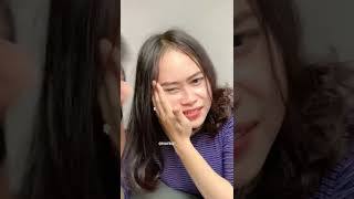 Download lagu Di cium pacar bikin kesel #shorts mp3