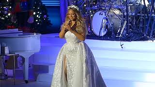 Mariah Carey &quot;Hark The Herald Angels Sing&quot; LIVE Madison Square Garden 12/16/22