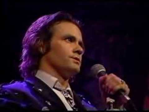 DAAS - Throw Your Arms Around Me