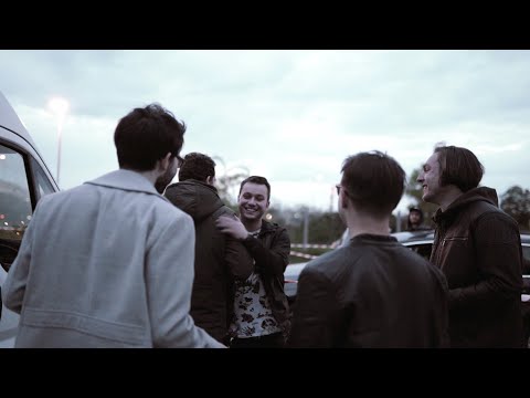 Náhodný Výběr - Náhodný Výběr - Útěk domů (Official Music Video)