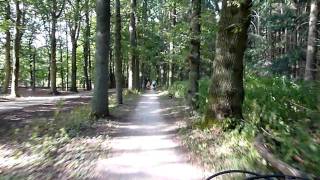 preview picture of video 'Cycling through the Dutch woods. Lage Vuursche to Baarn (part 1)'