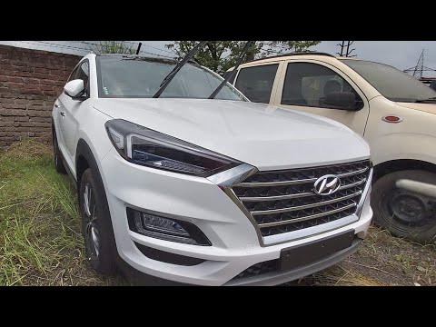 2020 Hyundai Tucson Facelift Spotted at Dealership Ahead of Launch !!