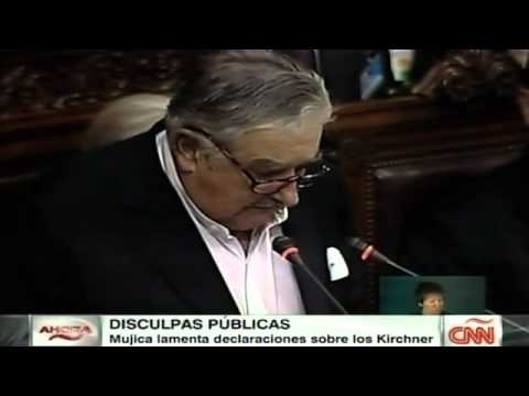 Mujica se disculpa con los Kirchner