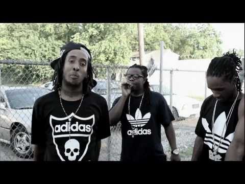 Young Squad rich gang ft. Quanie Cash - BEHIND THE SCENES - youtube selling dope