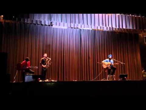 Gurpreet Singh Sarin from American Idol @ 2013 Apna Punjab Cultural Show