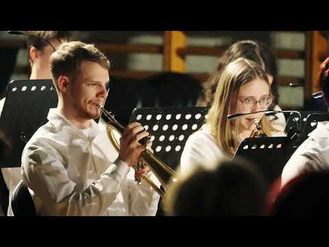 (3)  A Highland Rhapsody  - Jan Van der Roost