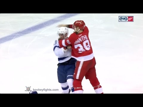 Greg McKegg vs Anthony Mantha