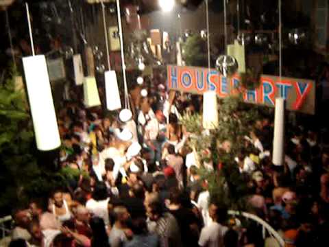 les folies de pigalle dsquared party 2004