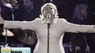 SANDI PATTY - HOW GREAT THOU ART