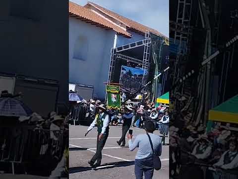 Algo más del desfile de aniversario de Anta Cusco Perú