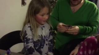 Download Lagu Disney Vinylmation Blind Box Advent Calendar Day 19 Thumbnail