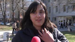 Украсиха дърветата в Хасково с ръчно направени мартеници