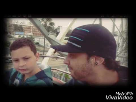 Tem que rir para não chorar