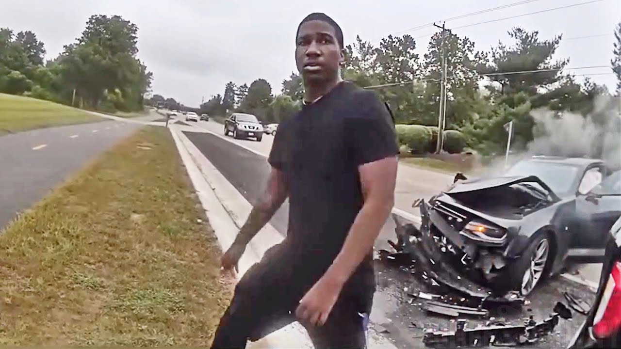 Driver Crashes Into Police Car Because He 'Hates Cops'