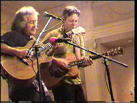 Tommy Emmanuel and Stephen Bennett, 2000, "Puttin' on the Ritz". GREAT PERFORMANCE!