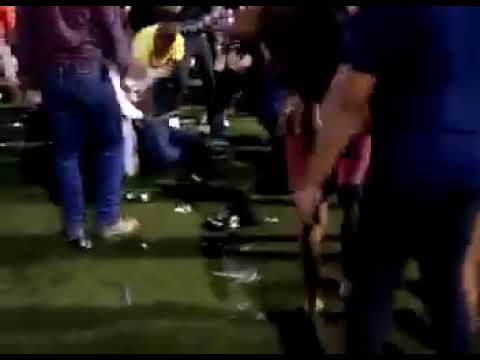 A sillazo limpio... BATALLA CAMPAL, durante las fiestas tradicionales de Ciudad Insurgentes