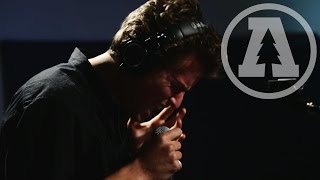 Night Beds - Eve A. - Audiotree Live (3 of 5)