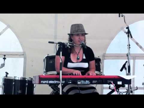 Alanna George @ Garage Band Alley Ottawa 2014