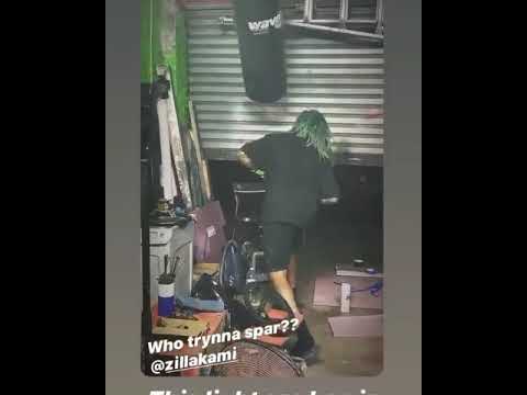 Zillakami shows off his boxing skills