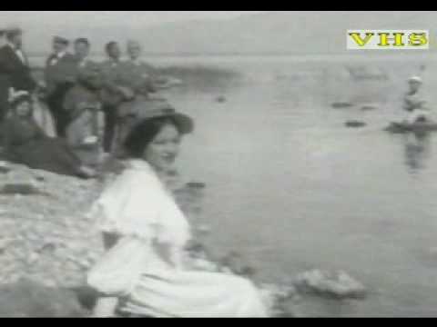 Choir "Raspeani Struzhani" - Puknala majko tresnala