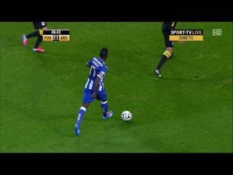 Silvestre Varela skill vs FC Arouca - HD 1080i [SwagSkills]