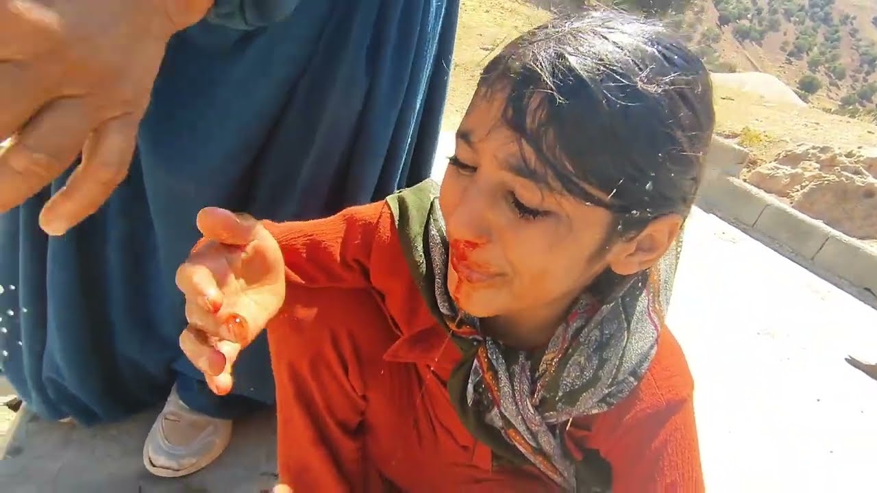 "Beautiful grandmother, orphan girls and ex-husband's harassment - apleasant and motivationalstory"