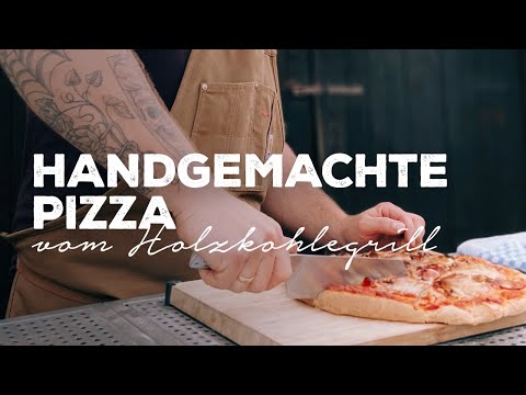 Pizza vom Holzkohlegrill