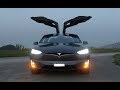 Tesla Model X - CRAZY LIGHTSHOW !!! Must see! Full HD