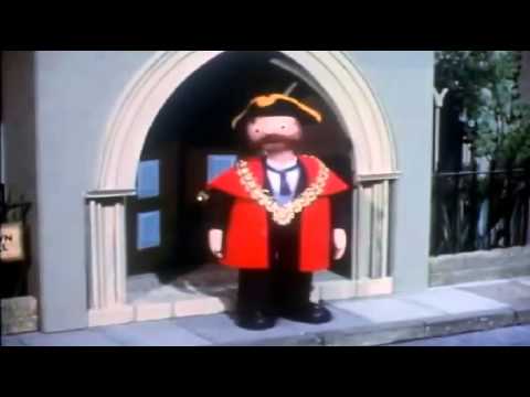 RAVE WITH TRUMPTON