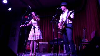 Carrie Rodriguez & Luke Jacobs - Lake Harriet