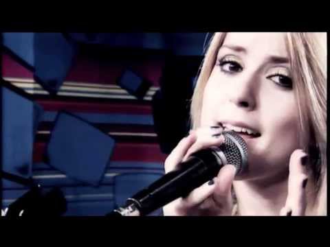 LunaBlu em "Nenhum segundo" no Estúdio Showlivre 2011