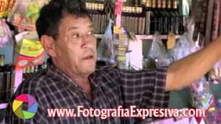preview picture of video 'Sergio Esteban Lopez Lopez en su colmado San Roque en Los Cacaos de Tamboril'