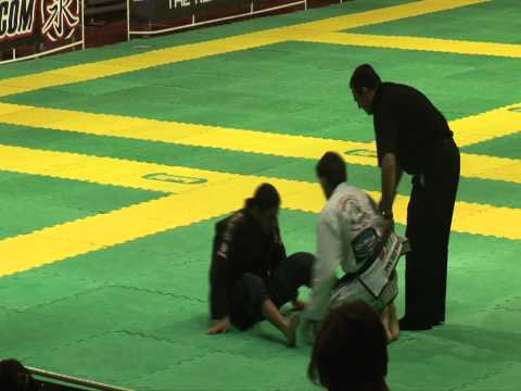Vinicius Marinho x "Leandro Lo" Pereira - Rio Open 2011 - Adulto Faixa Preta Leve Final