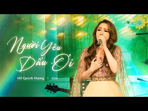 Thể hiện bởi Hồ Quỳnh Hương