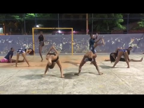 AMOR DE PIKA ROBINHO DESTAKY E BETINHO MULEKE - COREOGRAFIA ( SEJA FADA)