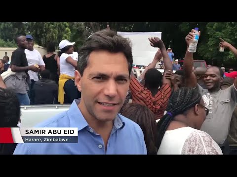 Dans och glädje uppmanar diktator att avgå - Nyheterna (TV4)