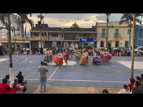 Festival del Tropo en Santana Boyacá 2025