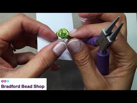 Guide to making a messy swirl wire ring