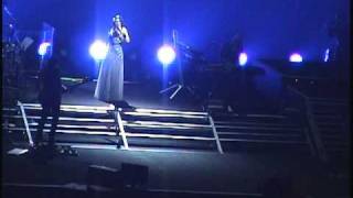 ♪♫ Hermana Tierra - Laura Pausini Live