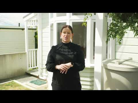 1 Overtoun Terrace, Hataitai - Wellington (Emma Young & Craig Lowe)