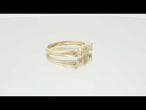 A video of Real Solid Gold diamond MOM ring