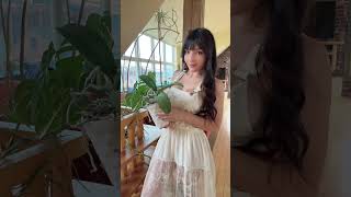 Do you like this style dress on me?  🤍