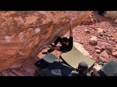 Spittin’ Venom V8/9 Red Rocks, NV