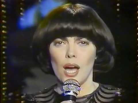 Mireille Mathieu - Petit Papa Noël (La Chance aux Chansons)