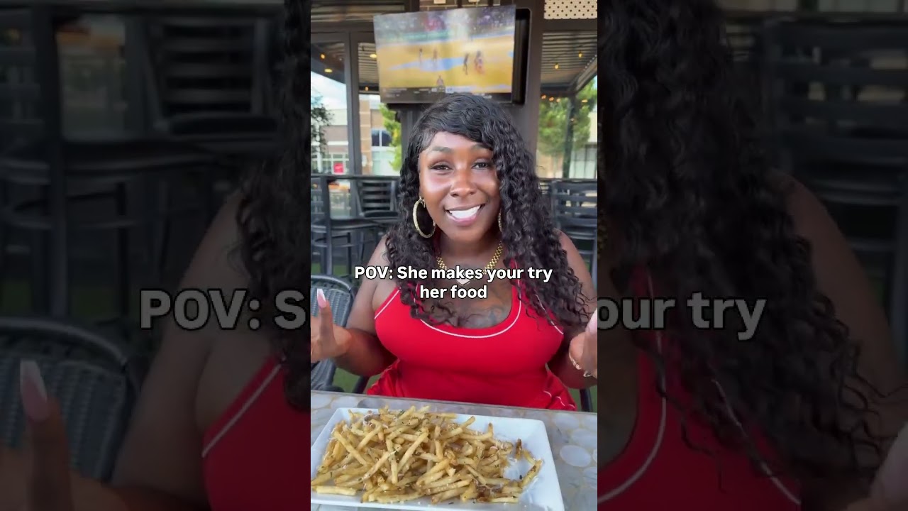 POV:She makes you try her food 😐
