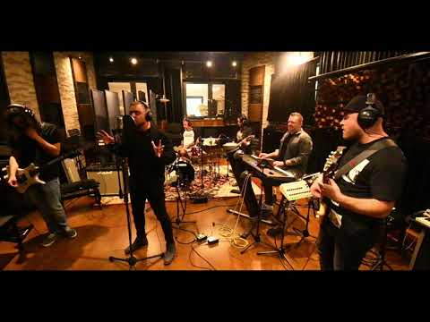 DESmod - Tlaková níž (Expres Live „Richard Müller 60“)