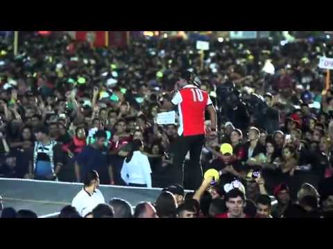 Saia Rodada - Eu acho que estou gostando de você - DVD Promocional