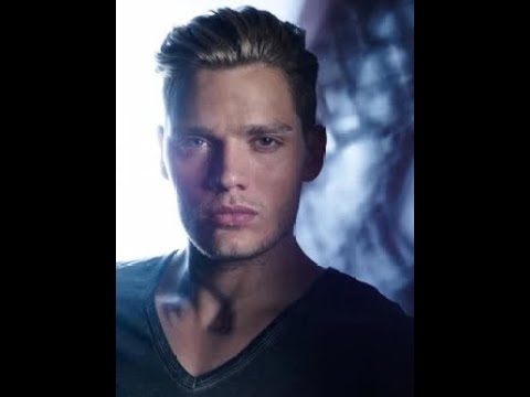 Jace Wayland/Owl(Shadowhunters)Powers and Fight Scenes
