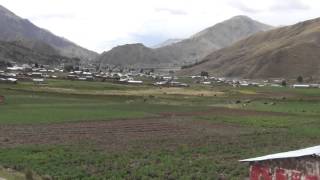 preview picture of video 'Viajando por el Altiplano en el Departamento del Cusco, Perú'